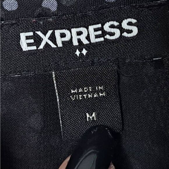 Express Women's Polka Dot Print Puff Sleeve Blouse size Medium - Picture 5 of 7